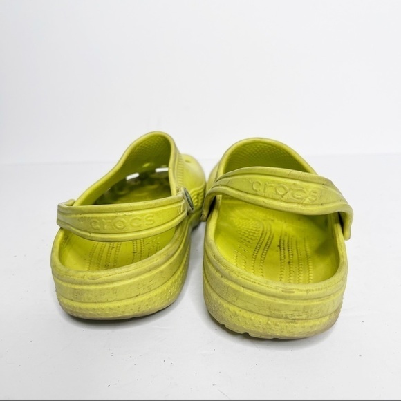 Crocs Classic Yellow Rubber Slide On Mules Size 3 Girls - Picture 3 of 4